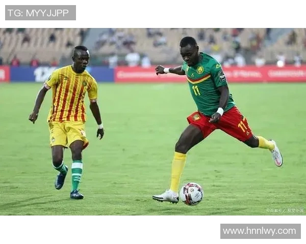 喀麦隆与荷兰上半场精彩对决分析及战术解读