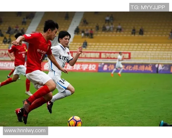 吕迪格的足球之路：从青训到国际赛场的辉煌历程与成就分析