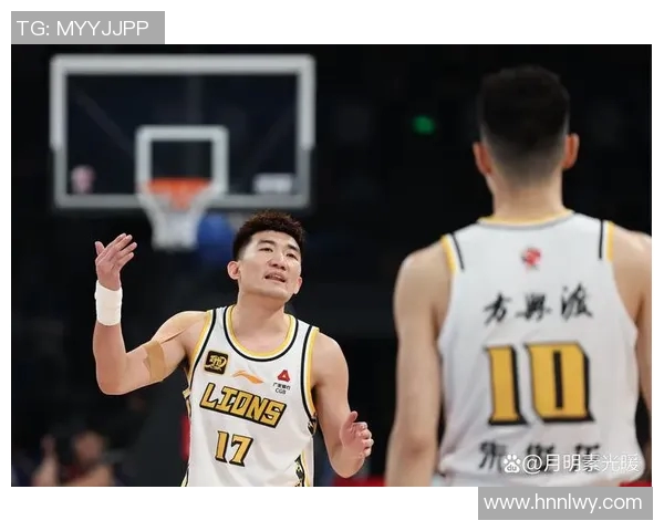 CBA直播视频精彩对决上海队迎战江苏队全场回顾与精彩瞬间分析 CBA直播视频精彩对决上海队迎战江苏队全场回顾与精彩瞬间分析