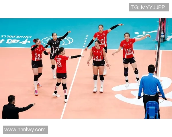 上海排球队在排球耐力排行榜中荣获第四名展现出强大实力与潜力 上海排球队在排球耐力排行榜中荣获第四名展现出强大实力与潜力