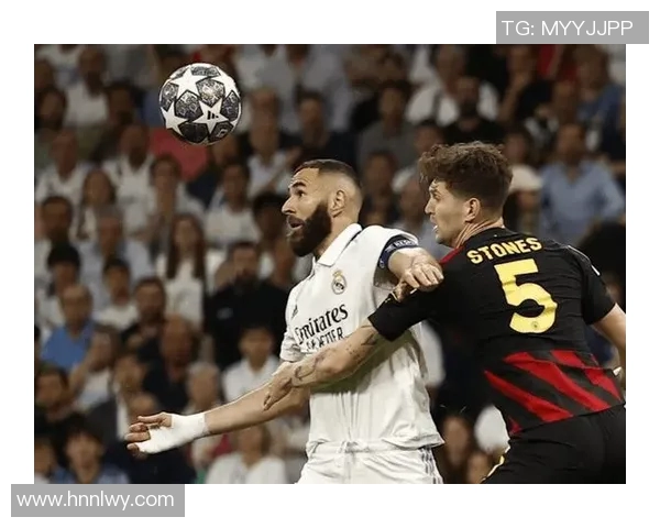 塞尔塔与曼联激战成平局比赛结果引发球迷热议